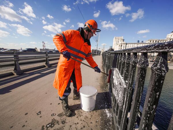Промывка Бородинского моста Промывка Бородинского моста
