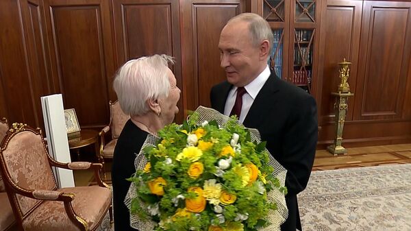 Встреча Путина со своей школьной учительницей Верой Гуревич