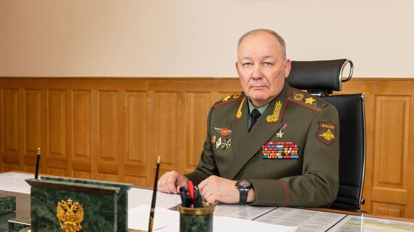 Герой России, председатель Центрального совета ДОСААФ генерал армии Александр Дворников