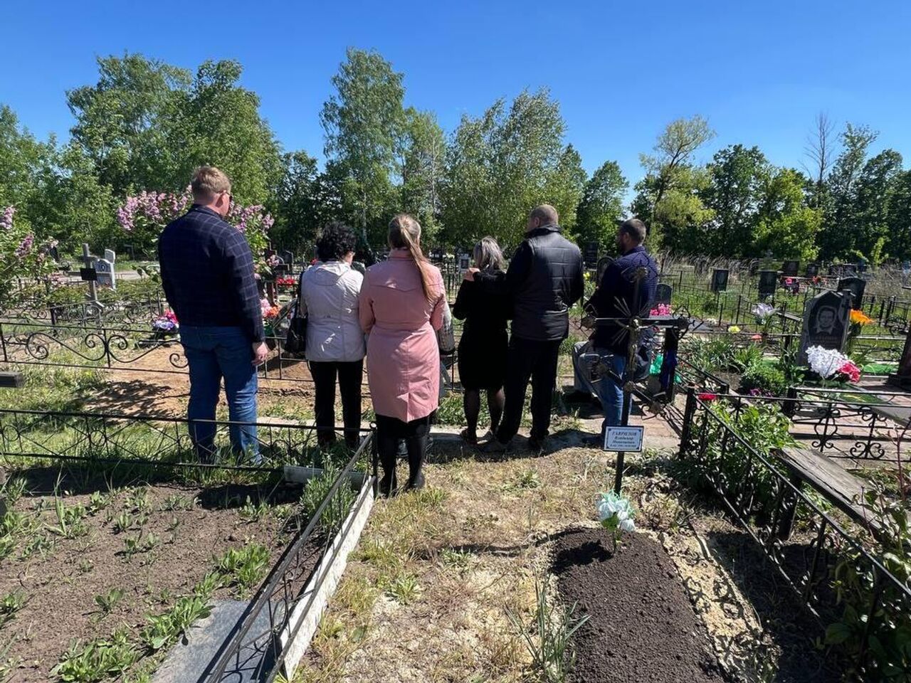 В Белгородской области проходят похороны погибших при атаке украинских БПЛА  - РИА Новости, 08.05.2024