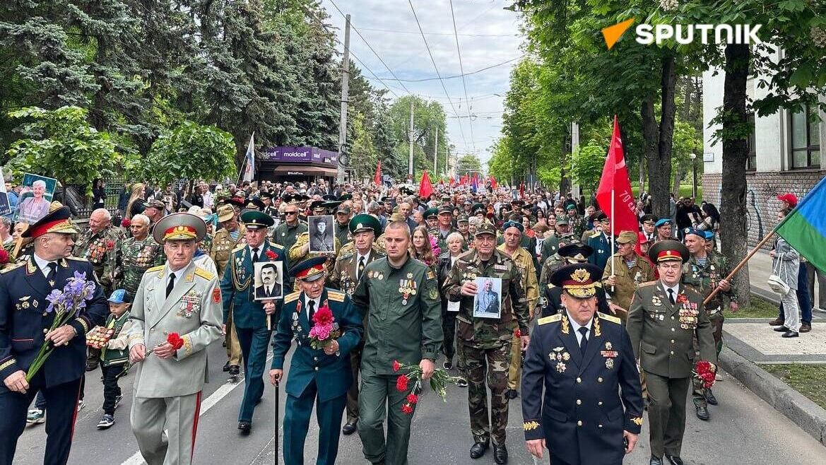 Марш Победы в Кишиневе - РИА Новости, 1920, 09.05.2024