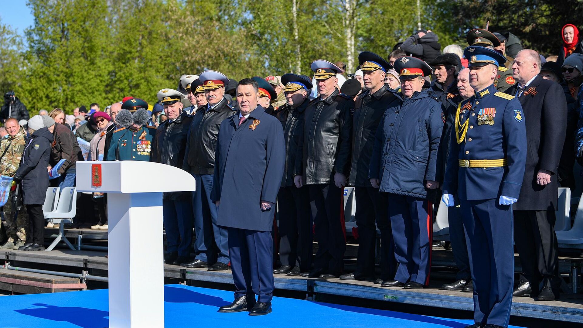 Губернатор Тверской области Игорь Руденя во Ржеве принял участие в торжествах в честь Дня Победы - РИА Новости, 1920, 09.05.2024