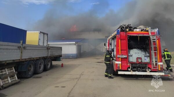 Тушение пожара в нежилом здании в городском округе Наро-Фоминск