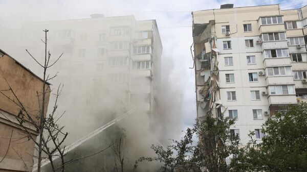 Из-под завалов в Белгороде достали еще одну женщину
