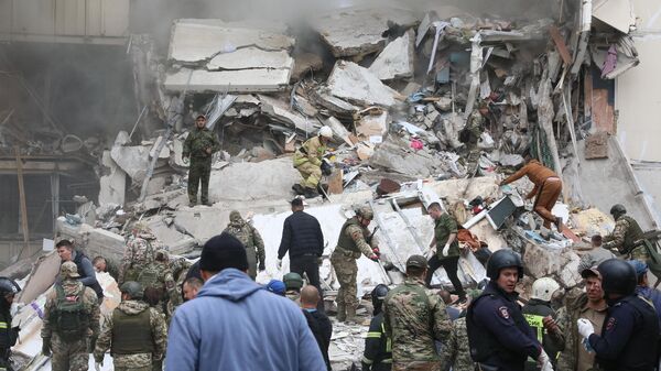 Из-под завалов дома в Белгороде достали тела шестерых человек