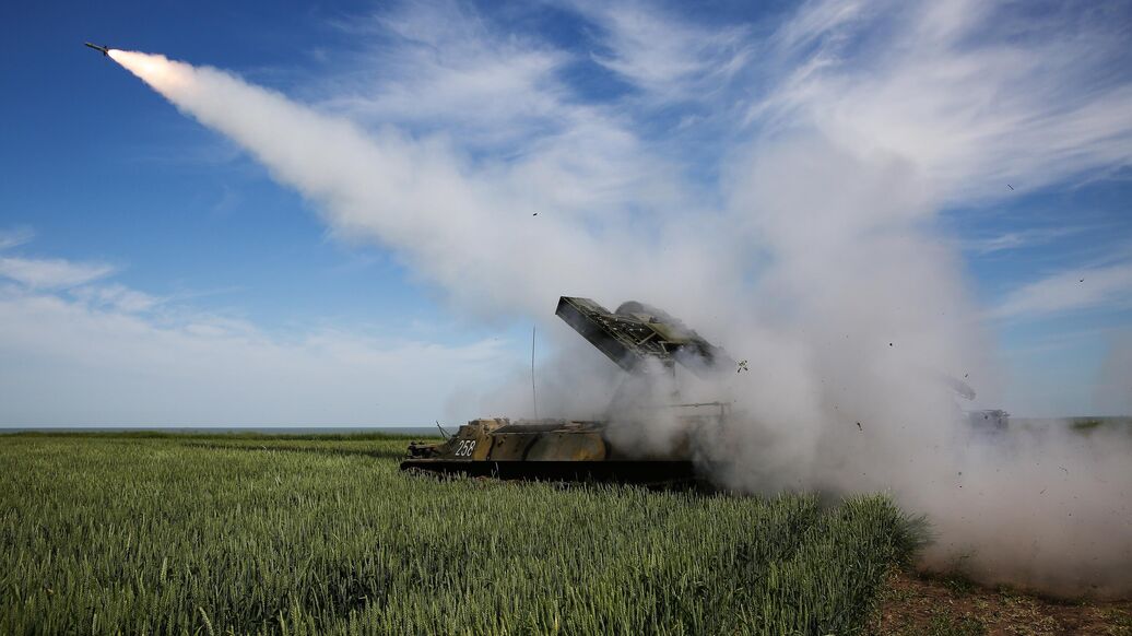 © РИА Новости / Виталий ТимкивПерейти в медиабанк<br>Работа ПВО. Архивное фото