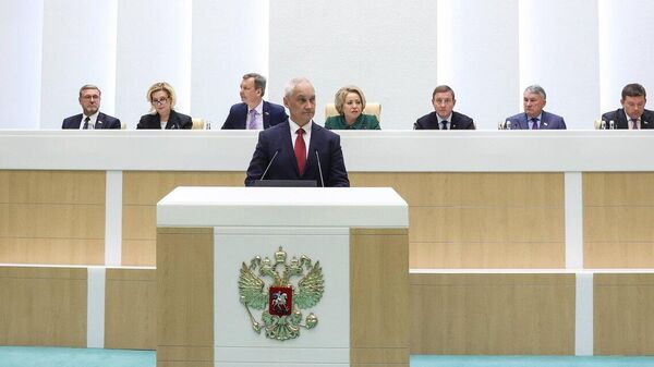 Андрей Белоусов во время выступления на заседании Совета Федерации