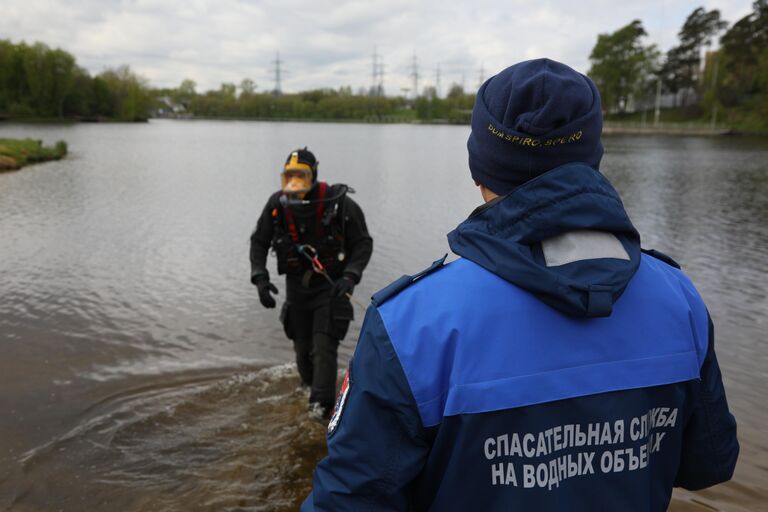 Подготовка пляжа Левобережный к летнему сезону