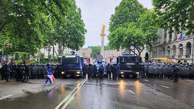 Акция протеста в Тбилиси против закона об иноагентах