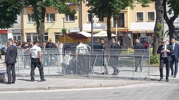 Полиция на месте нападения на премьер-министра Словакии Роберта Фицо