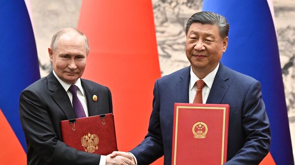  Президент России Владимир Путин и председатель КНР Си Цзиньпин