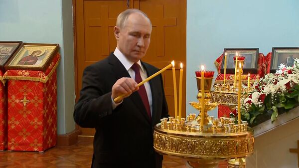 Путин в православном храме Покрова Пресвятой Богородицы в Харбине