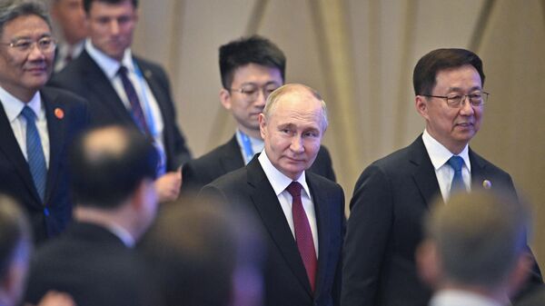 Путин: Россия и Китай обеспечат подготовку кадров для совместной работы
