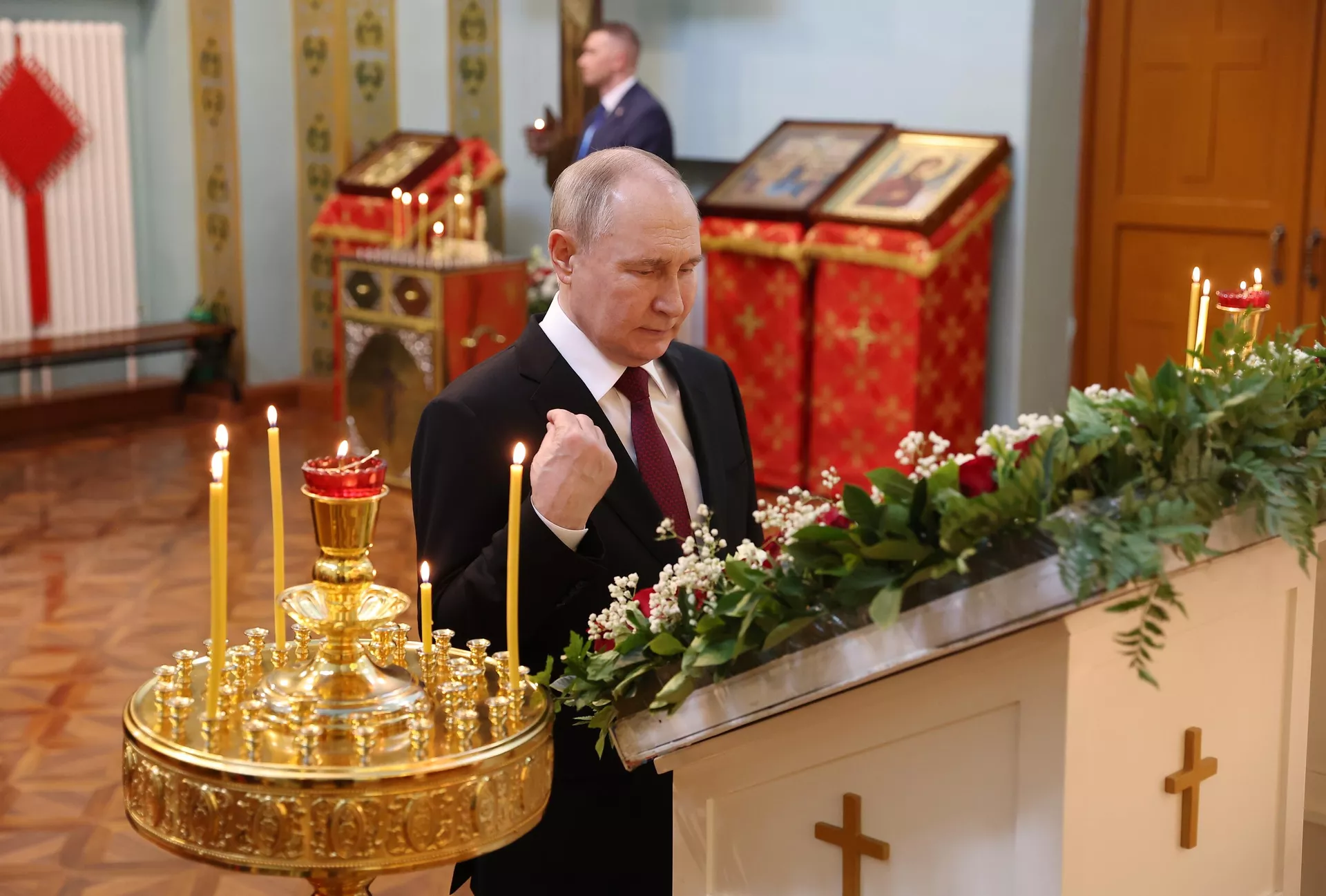 Президент России Владимир Путин посещает храм Покрова Пресвятой Богородицы в Харбине Президент России Владимир Путин посещает храм Покрова Пресвятой Богородицы в Харбине - РИА Новости, 1920, 17.05.2024