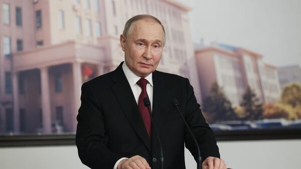Россия регулярно проводит учения ядерных сил сдерживания, заявил Путин
