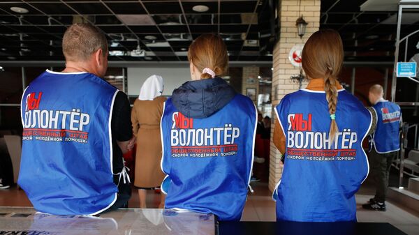 Волонтеры в пункте временного размещения в Белгородской области