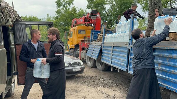 Орловская епархия доставила бойцам СВО 20 тонн воды и продукты