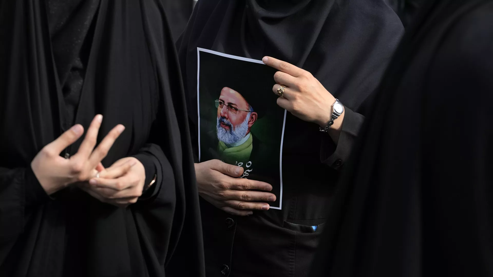 СМИ назвали причину гибели президента Ирана