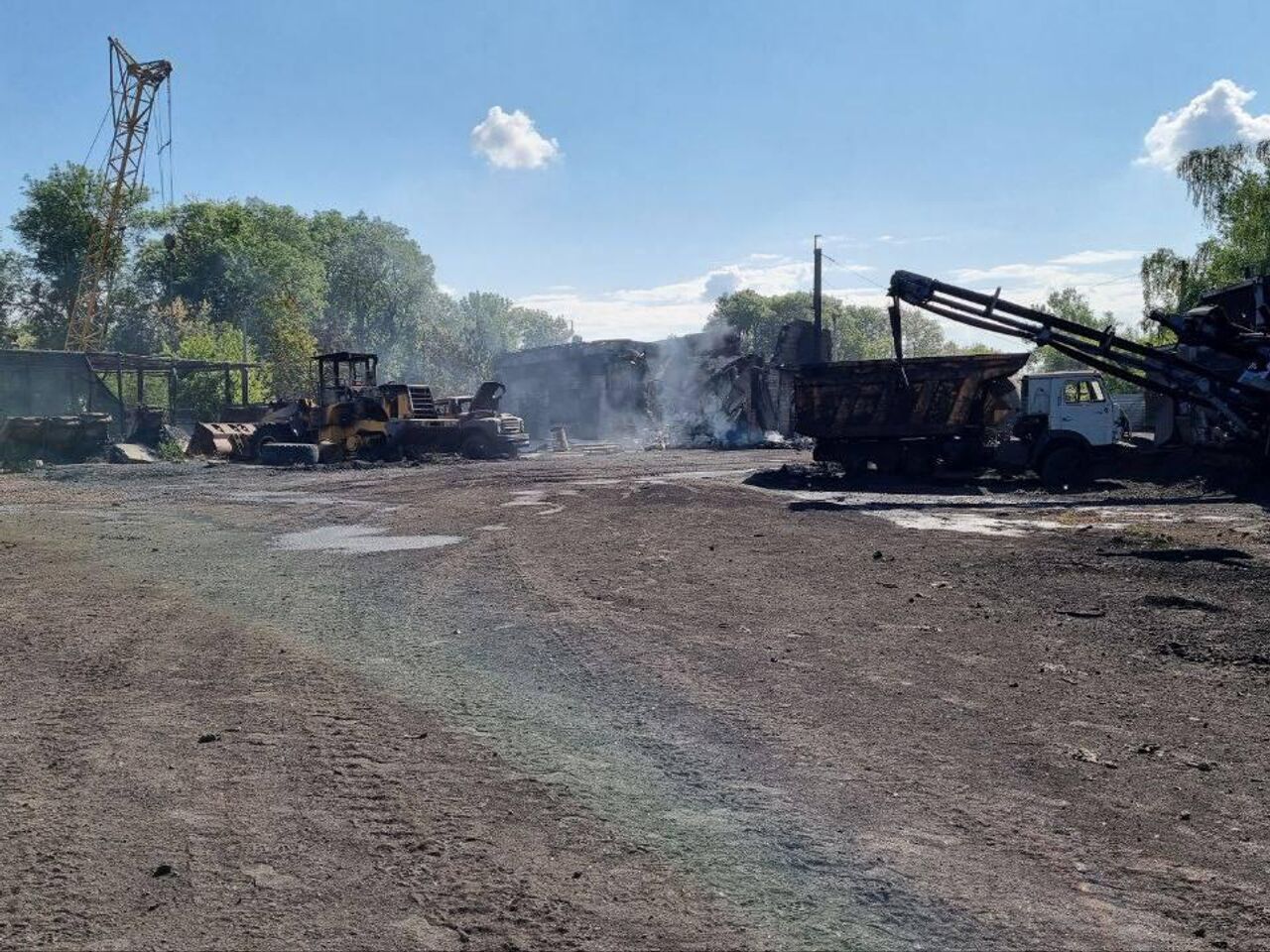 При обстреле Свердловска в ЛНР пострадали восемь человек - РИА Новости,  21.05.2024