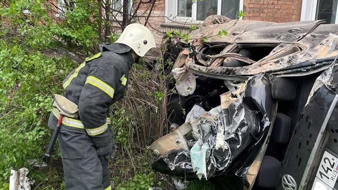 В Кузбассе в ДТП с иномаркой один человек погиб, трое пострадали - РИА  Новости, 22.05.2024