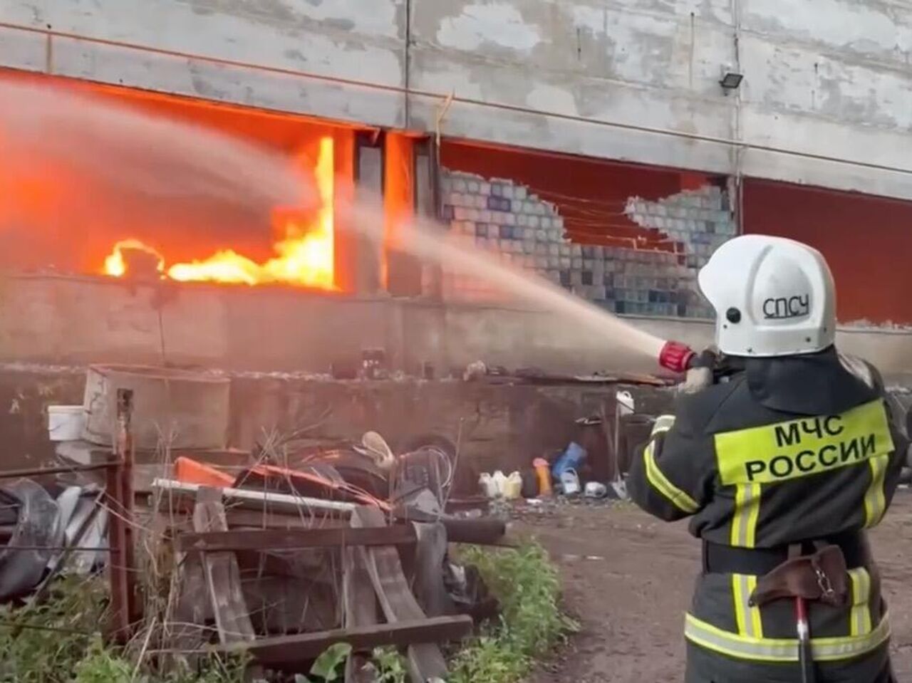 В Саранске загорелся склад с макулатурой - РИА Новости, 22.05.2024