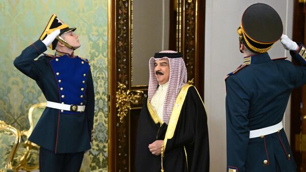 Король Бахрейна Хамад бен Иса Аль Халифа во время встречи с президентом РФ Владимиром Путиным