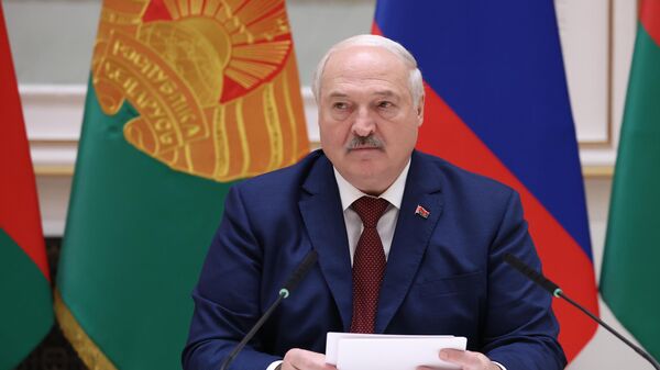 Лукашенко оценил уровень обороноспособности Союзного государства 