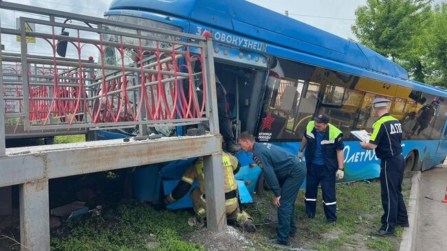 Место ДТП с участием автобуса на Кузбассе