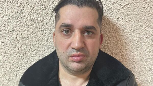 Мужчина, задержанный под Петербургом по подозрению в мошенничестве с поиском пропавшего бойца СВО