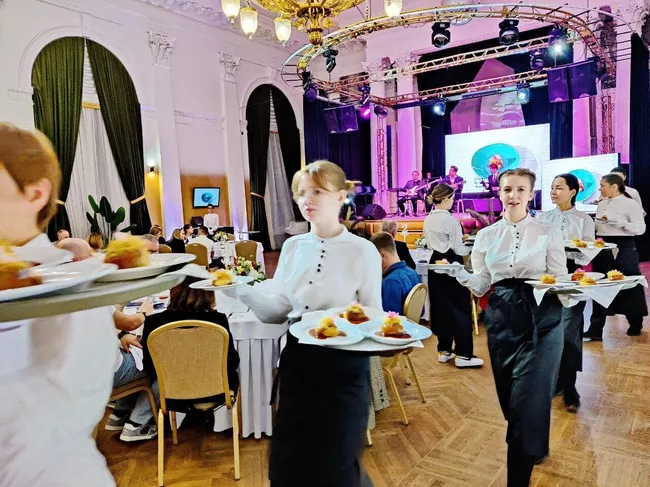 В Волгограде прошла презентация меню из местных продуктов В Волгограде прошла презентация меню из местных продуктов