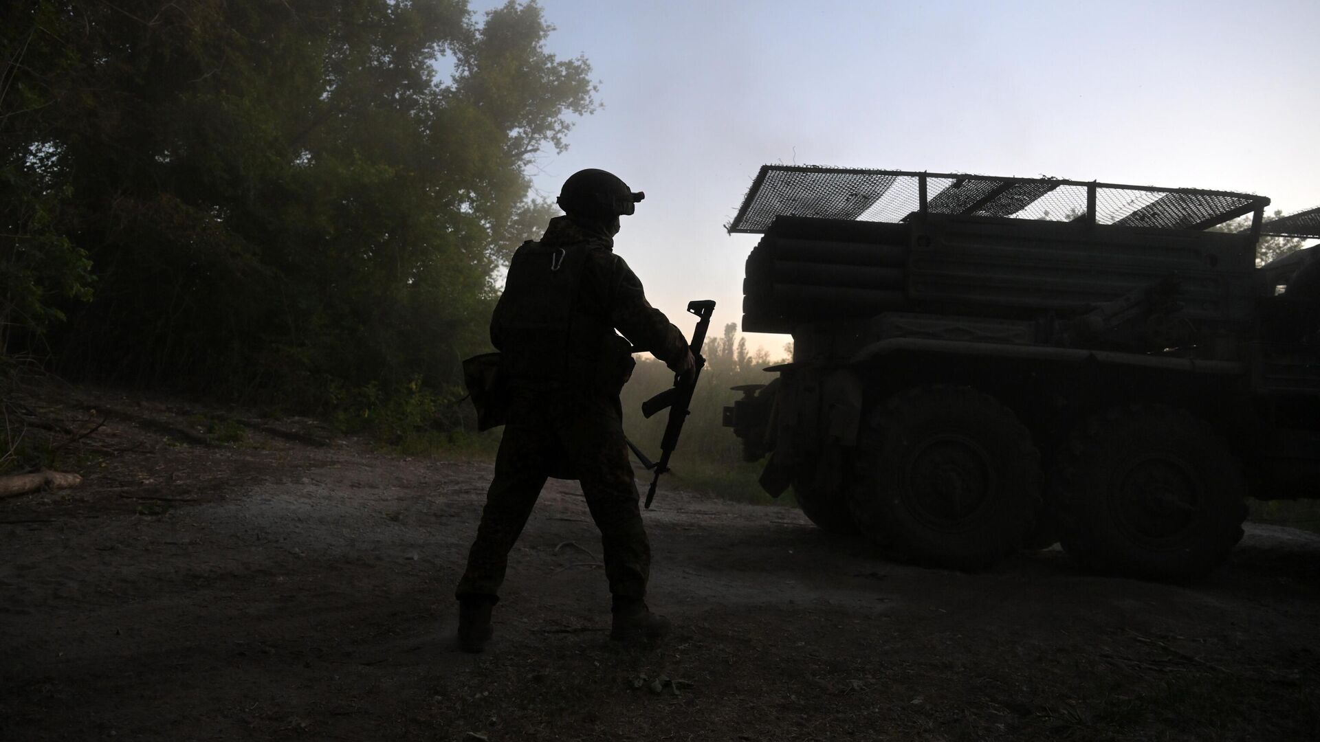 Российский военнослужащий в зоне проведения спецоперации - РИА Новости, 1920, 24.07.2024