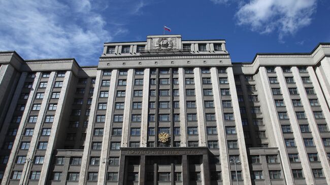 Госдума приняла закон об отсрочке для служащих прокуратуры и СК