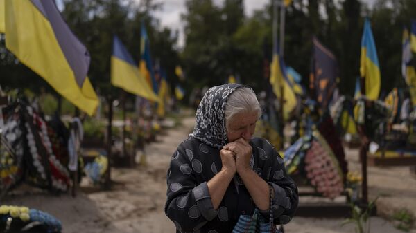 Могилы погибших украинских военных