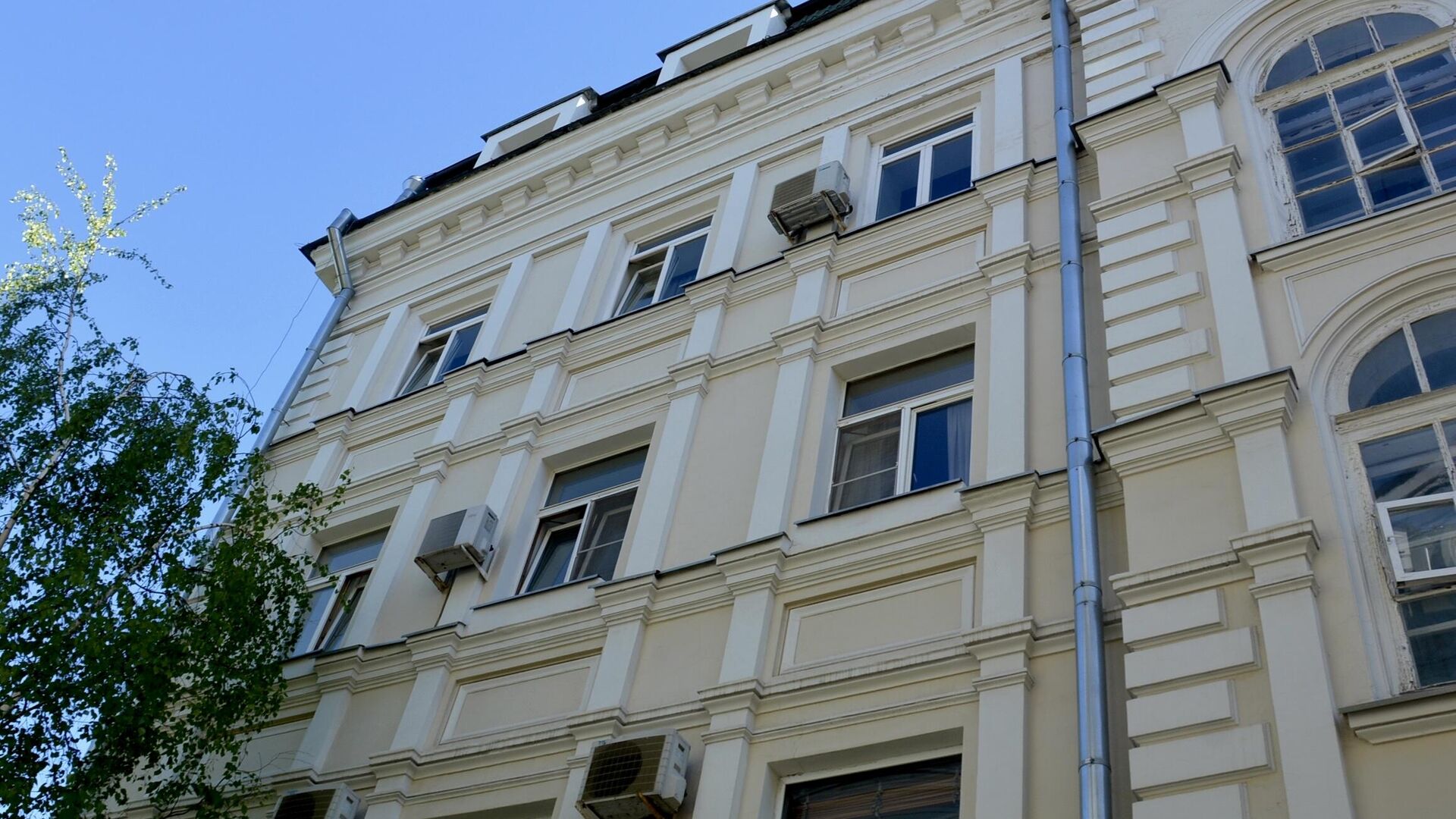 Дом 5, строение 7 в Петровском переулке в Москве - РИА Новости, 1920, 30.05.2024