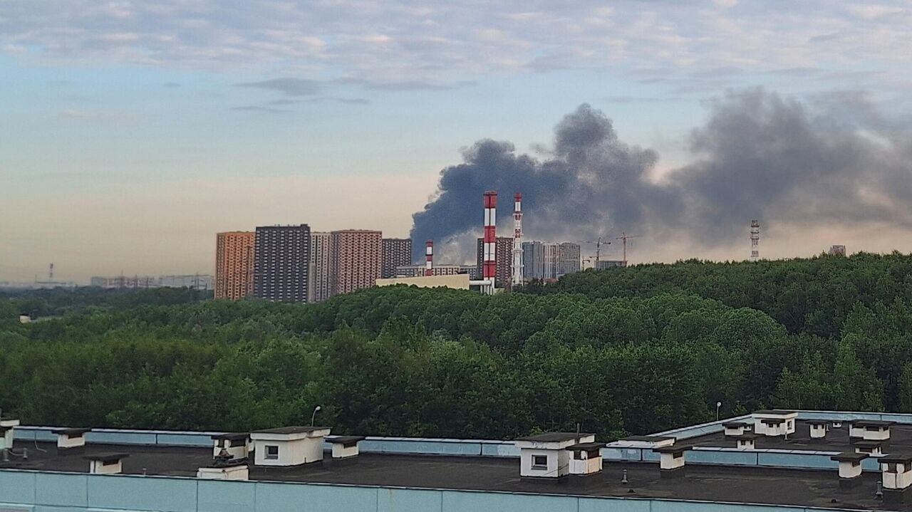 На востоке Москвы загорелось производственно-складское помещение - РИА  Новости, 30.05.2024