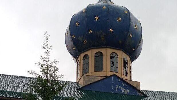 Свято-Петро-Павловский храм в городе Первомайск Луганской Народной Республики, получивший повреждения в результате ночного обстрела со стороны ВСУ - РИА Новости, 1920, 31.05.2024