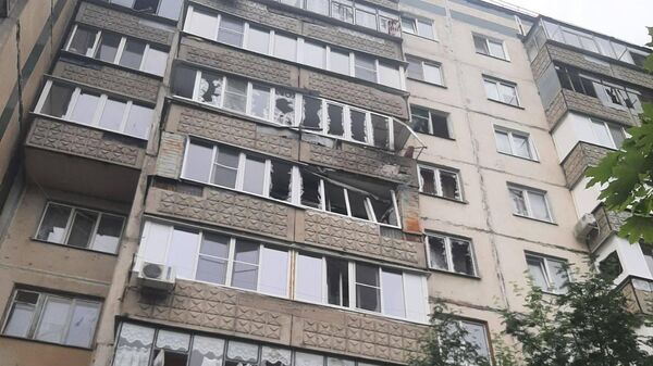 Последствия атаки ВСУ на многоквартирный дом в Белгороде