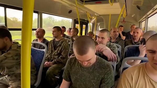 Возвращение российских военнослужащих из украинского плена