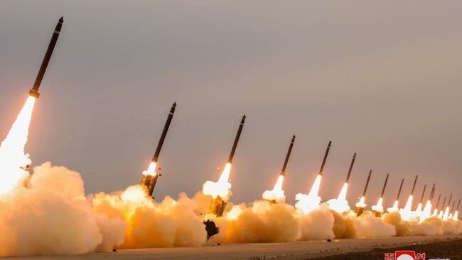 Запуск северокорейских ракет