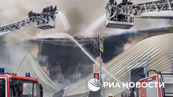 Ликвидация пожара в реконструируемом здании на Люсиновской улице в Москве