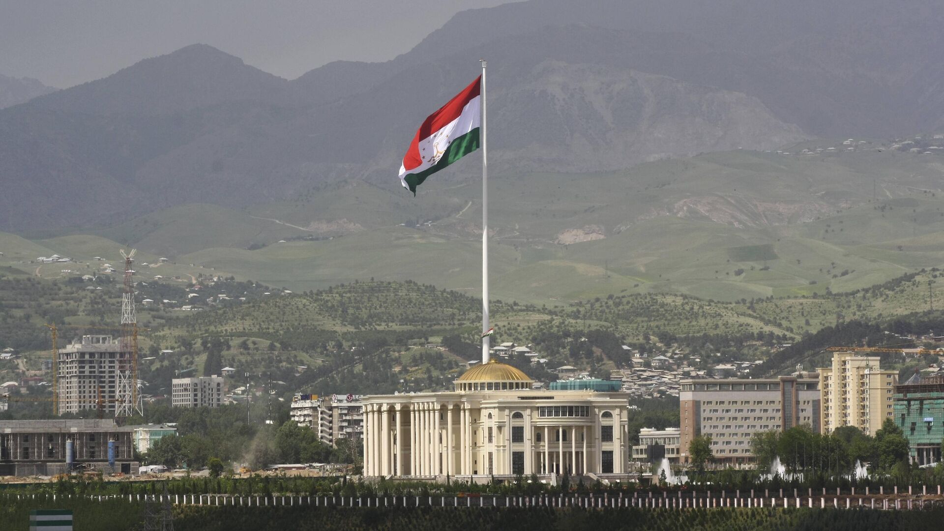 Флаг Таджикистана  - РИА Новости, 1920, 01.06.2024