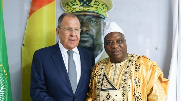 Министр иностранных дел РФ Сергей Лавров и министр иностранных дел Гвинеи Морисанда Куйяте во время встречи. 3 июня 2024