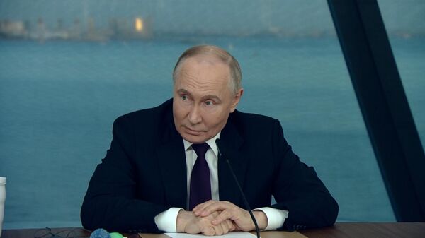 Путин на встрече с представителями СМИ