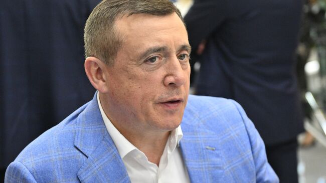 Губернатор Сахалинской области Валерий Лимаренко на ПМЭФ-2024