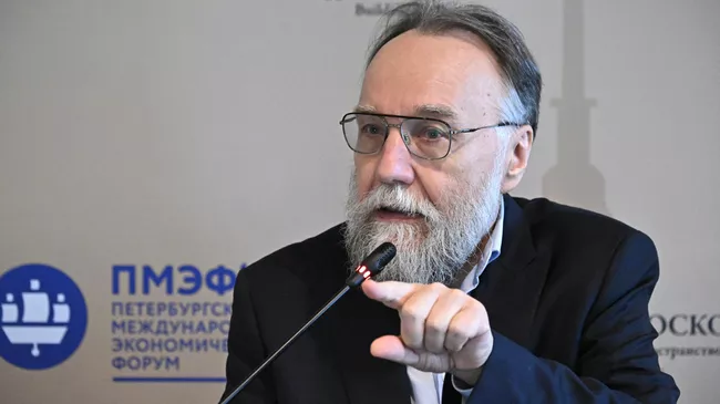 Александр Дугин