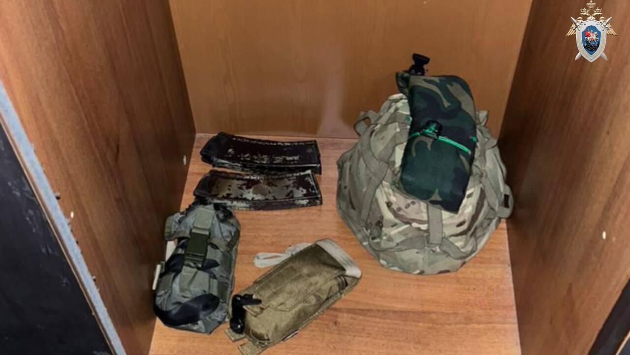 Обыск по месту регистрации подозреваемого в убийстве на западе Москвы  - РИА Новости, 1920, 06.06.2024