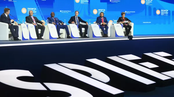 Торжественное открытие форума ПМЭФ-2024 Торжественное открытие форума ПМЭФ-2024