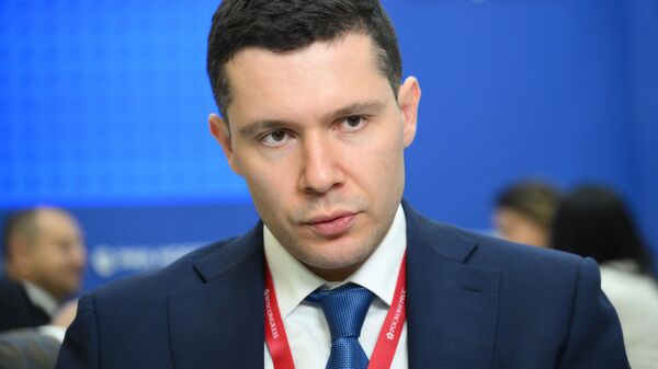 Министр промышленности и торговли РФ Антон Алиханов на ПМЭФ-2024