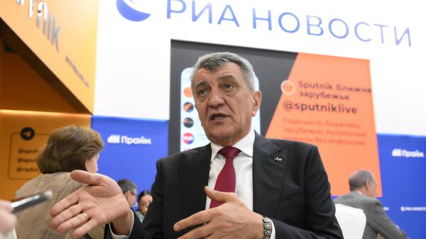Глава Республики Северная Осетия - Алания Сергей Меняйло на ПМЭФ. 6 июня 2024