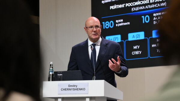 Заместитель председателя правительства РФ Дмитрий Чернышенко на ПМЭФ-2024